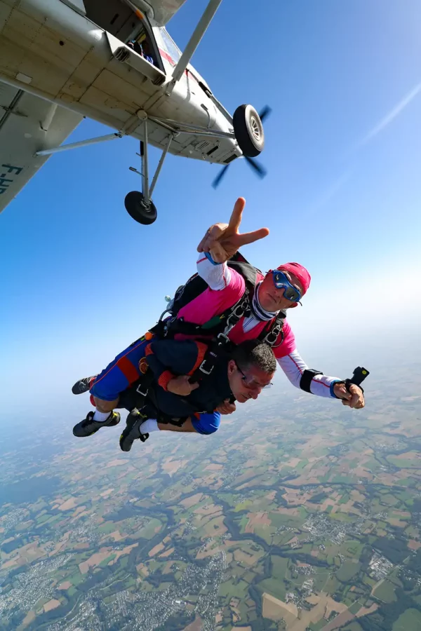 Saut en parachute tandem 3000m