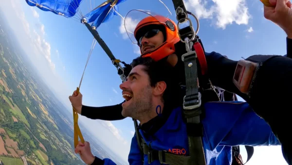 Rotation sous voile en parachute tandem