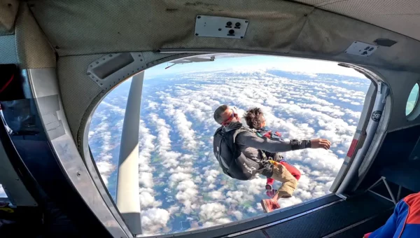 Saut en parachute tandem Vannes